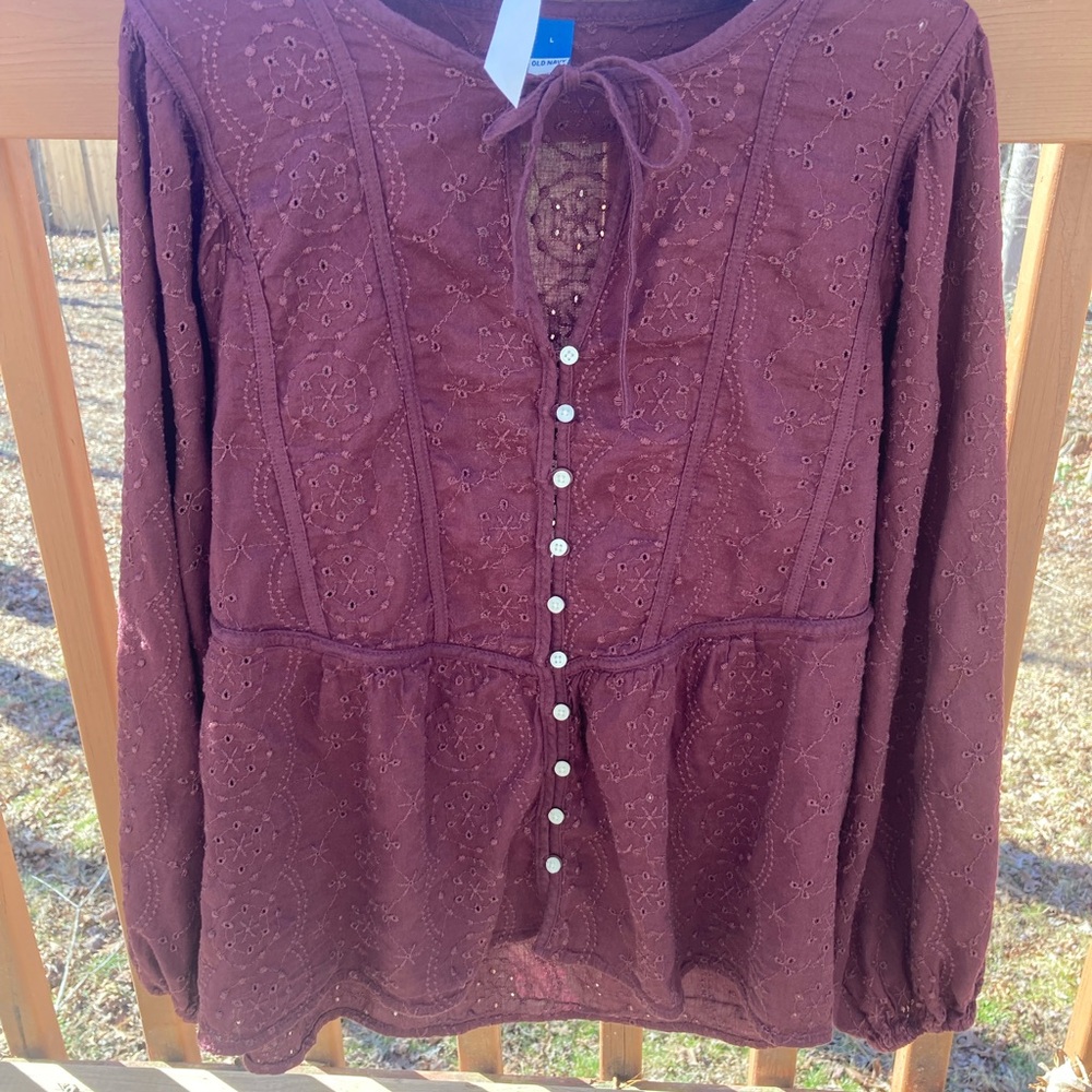 Old Navy cotton blend brown eyelet blouse